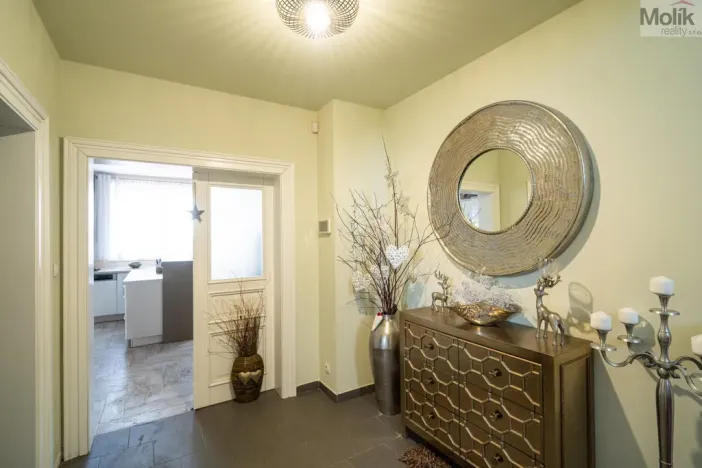 Prodej rodinného domu, Žatec, Dukelská, 200 m2