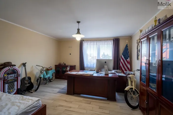 Prodej rodinného domu, Žatec, Dukelská, 200 m2