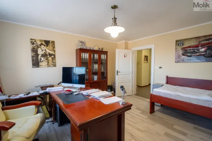 Prodej rodinného domu, Žatec, Dukelská, 200 m2