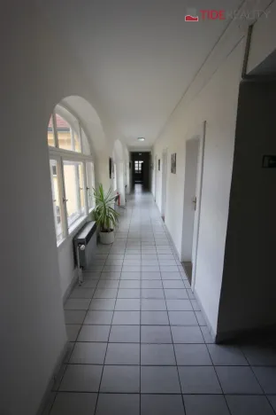 Pronájem kanceláře, Praha - Strašnice, V olšinách, 22 m2