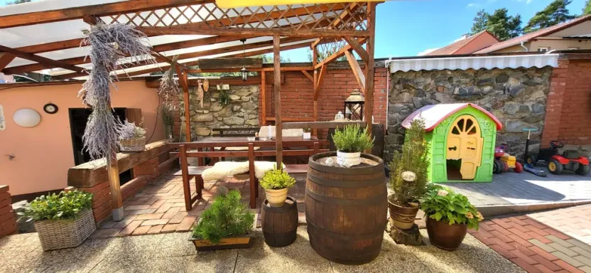 Pronájem obchodního prostoru, Ostopovice, Osvobození, 10 m2