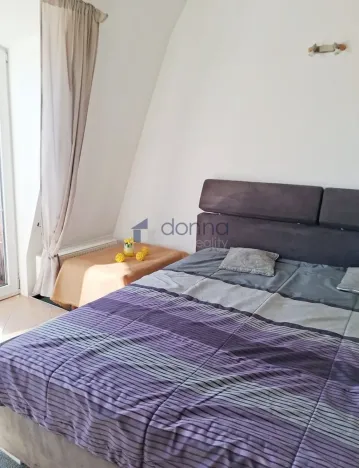 Pronájem bytu 1+kk, Praha, Smolíkova, 61 m2