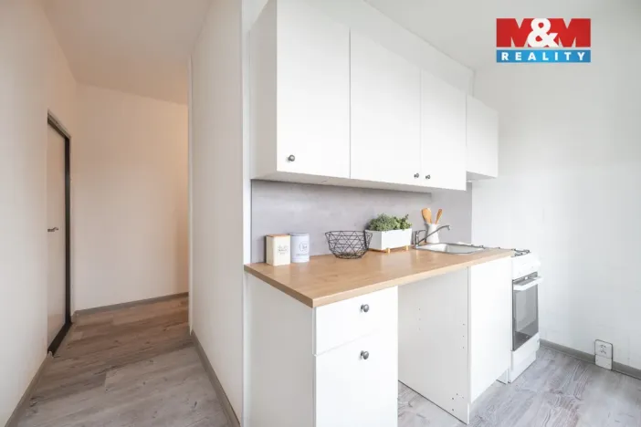 Prodej bytu 2+1, Zlín - Malenovice, třída Svobody, 51 m2