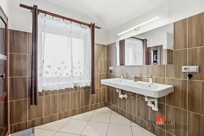 Prodej rodinného domu, Jindřichovice pod Smrkem, 149 m2