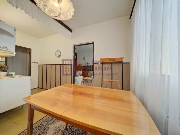 Pronájem bytu 1+1, Jindřichův Hradec - Jindřichův Hradec III, sídliště Vajgar, 40 m2