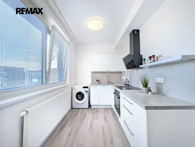 Prodej bytu 2+kk, Praha - Hlubočepy, Hugo Haase, 55 m2