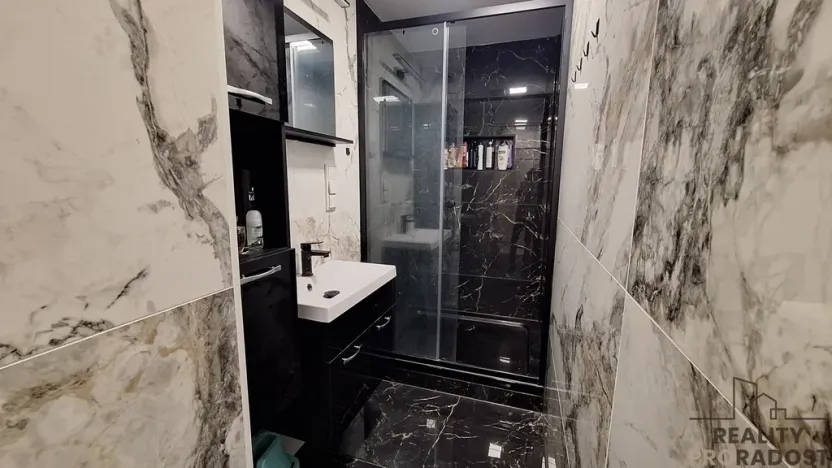 Prodej bytu 3+1, Ústí nad Labem, Dukelských hrdinů, 66 m2