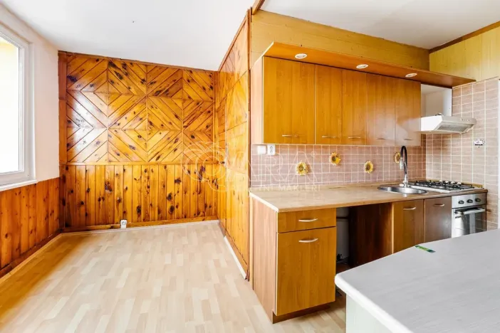 Prodej bytu 3+1, Tábor, 83 m2