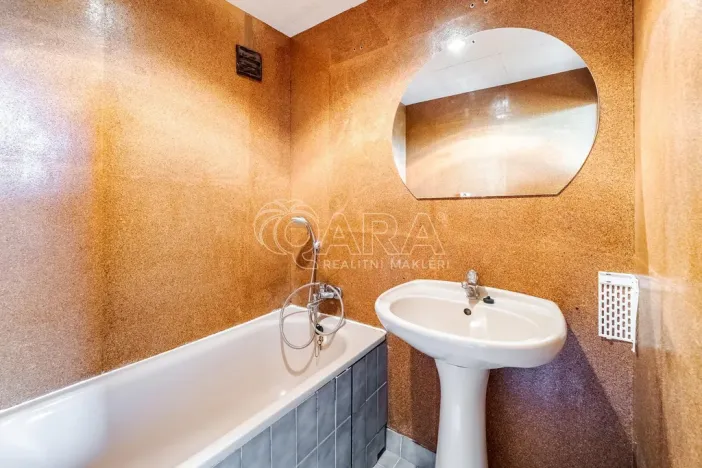 Prodej bytu 3+1, Tábor, 83 m2