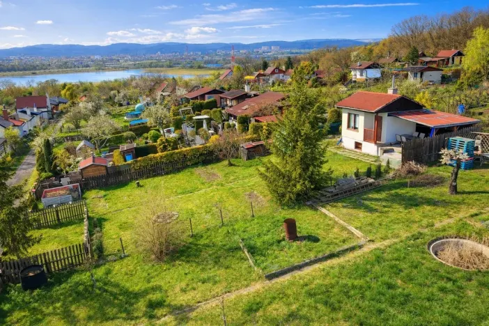 Prodej zahrady, Údlice, 387 m2