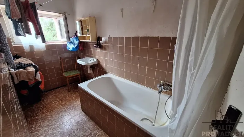 Prodej činžovního domu, Trmice, U Mlýnského potoka, 229 m2