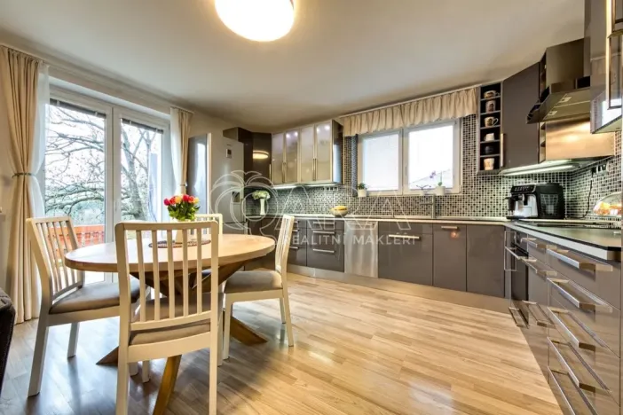 Prodej chalupy, Okrouhlo, 140 m2