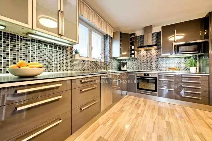 Prodej chalupy, Okrouhlo, 140 m2