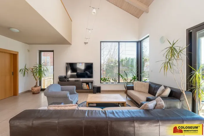 Prodej rodinného domu, Bílovice nad Svitavou, 287 m2