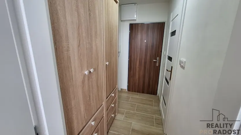 Pronájem bytu 1+kk, Ústí nad Labem, Malátova, 24 m2