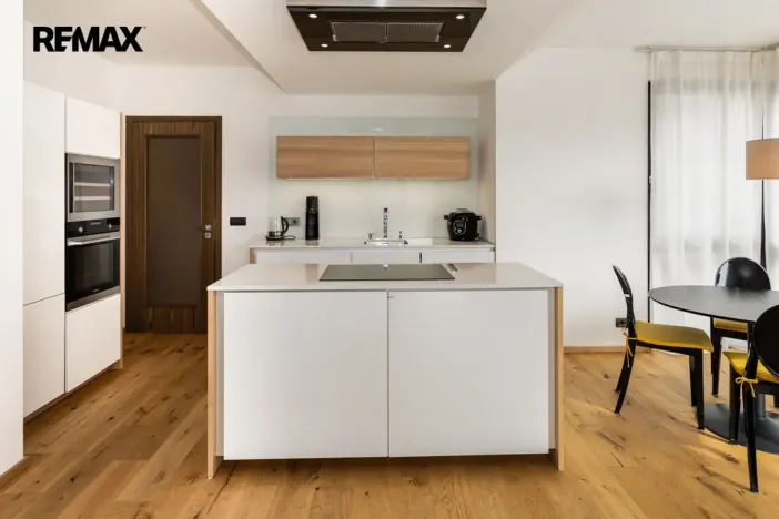 Pronájem bytu 3+kk, Praha - Libeň, Voctářova, 82 m2