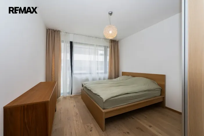 Pronájem bytu 3+kk, Praha - Libeň, Voctářova, 82 m2