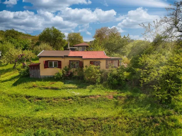 Prodej chaty, Beroun - Beroun-Závodí, V Kotlině, 37 m2