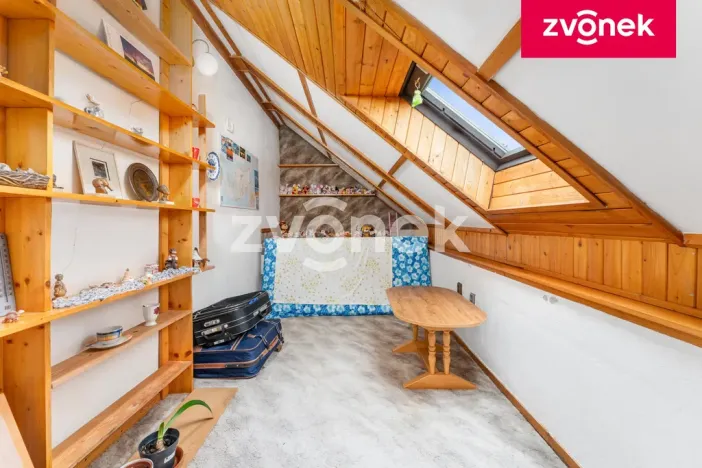 Prodej rodinného domu, Ublo, 300 m2