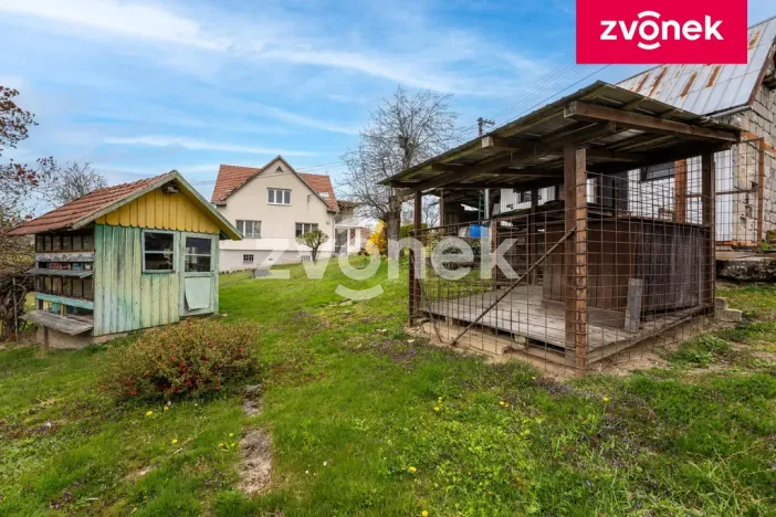 Prodej rodinného domu, Ublo, 300 m2