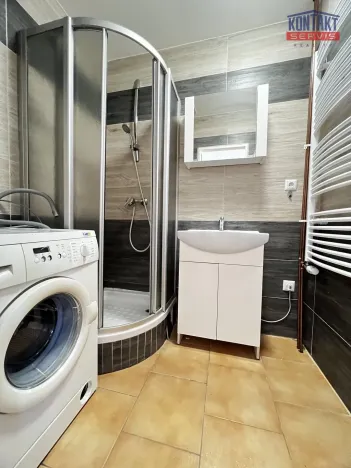 Pronájem bytu 2+1, České Budějovice, Ledenická, 60 m2