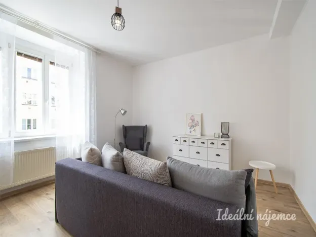 Pronájem bytu 2+kk, Praha - Vršovice, Kodaňská, 58 m2