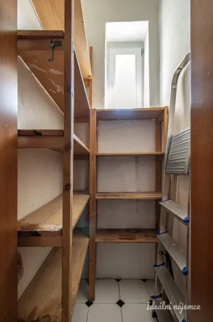 Pronájem bytu 2+kk, Praha - Vršovice, Kodaňská, 58 m2