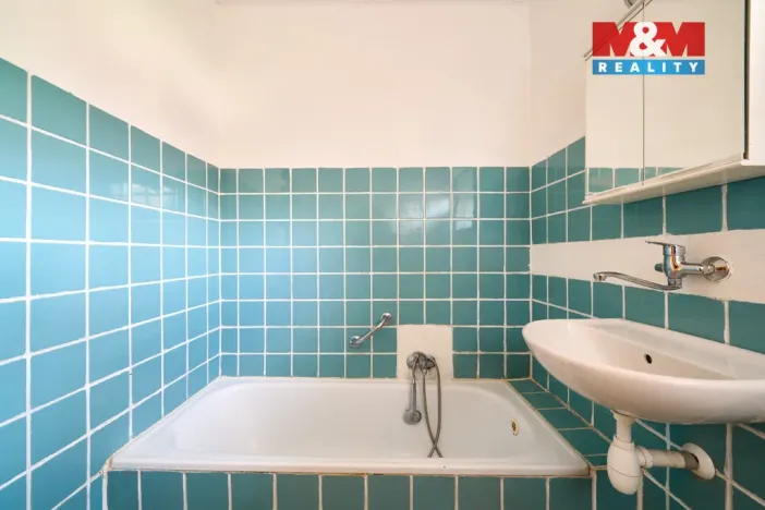 Prodej rodinného domu, Machov - Nízká Srbská, 160 m2