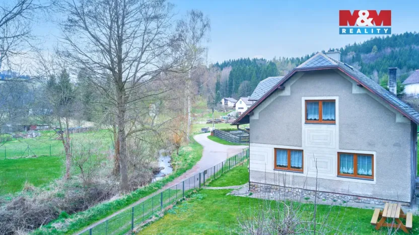 Prodej rodinného domu, Machov - Nízká Srbská, 160 m2