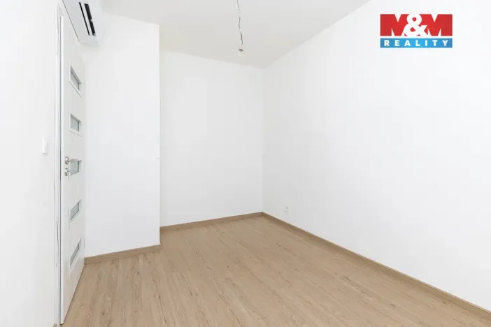 Prodej rodinného domu, Uhersko, 84 m2