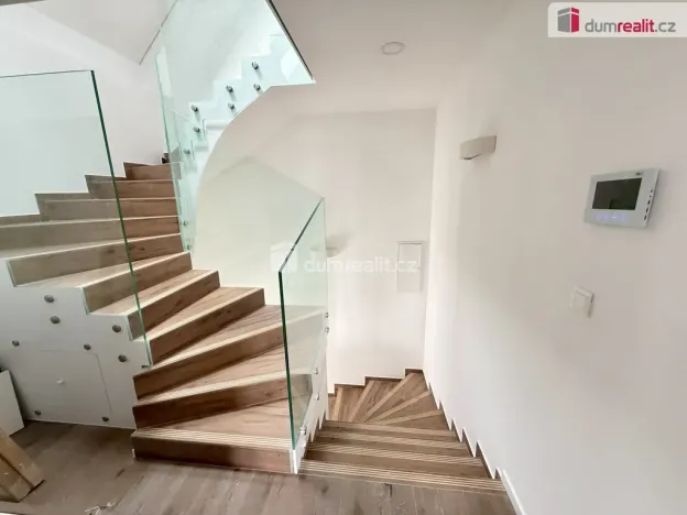 Pronájem bytu 2+1, Velké Přílepy, Dvořákova, 52 m2