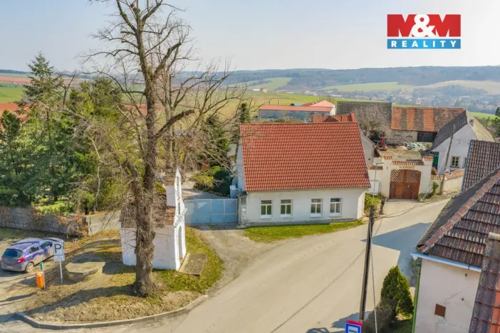 Prodej rodinného domu, Líský, 240 m2