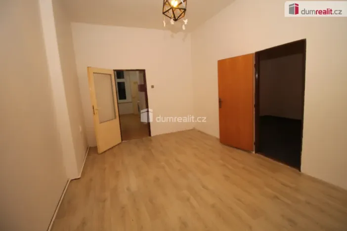 Pronájem bytu 2+1, Karlovy Vary - Rybáře, Lad. Koubka, 60 m2