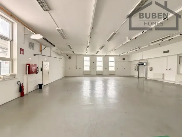 Prodej výrobních prostor, Staré Sedliště, 1084 m2