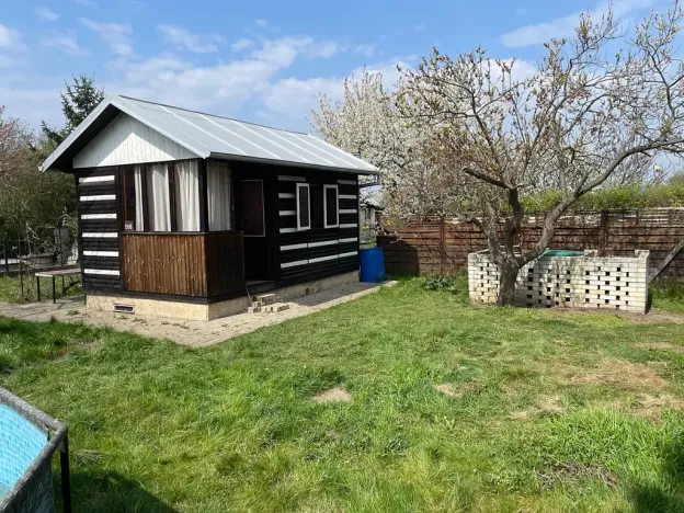 Pronájem zahrady, Praha - Dubeč, Dubečské Horky, 300 m2