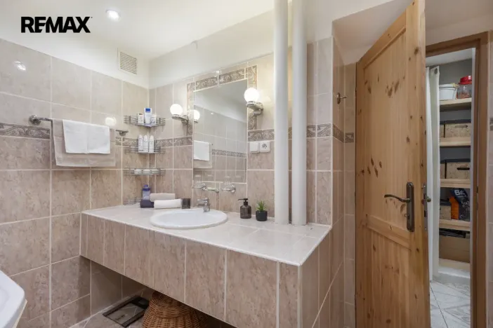 Prodej bytu 3+1, Meziboří, J. A. Komenského, 67 m2