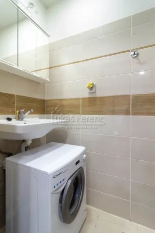 Pronájem bytu 1+kk, Praha - Břevnov, Bělohorská, 20 m2