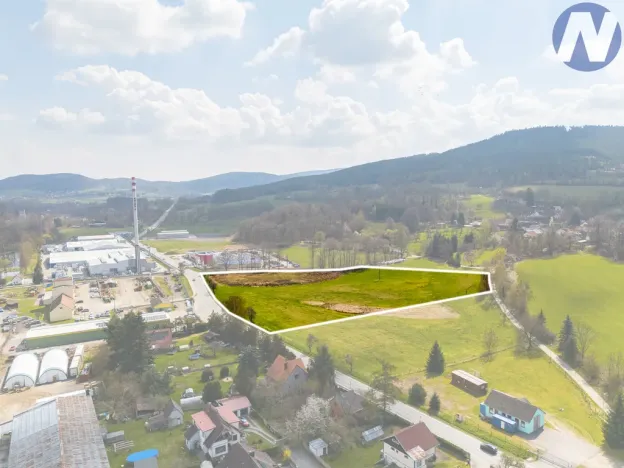 Prodej komerčního pozemku, Husinec, 19225 m2