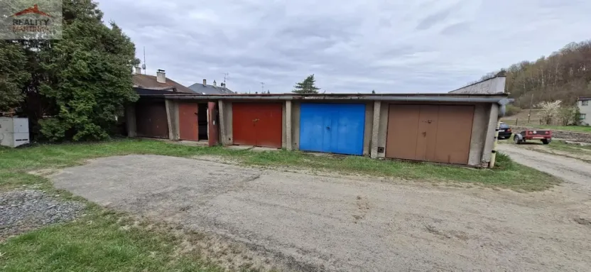 Prodej garáže, Valašské Meziříčí - Krásno nad Bečvou, Na Potůčkách, 19 m2