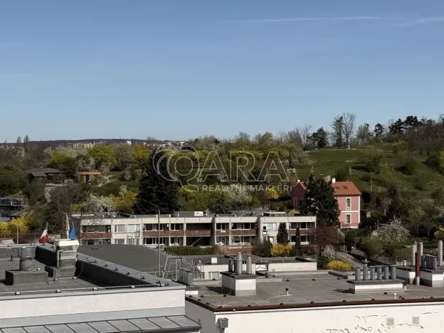 Pronájem bytu 2+kk, Praha - Žižkov, Sudoměřská, 62 m2