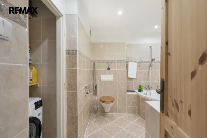 Prodej bytu 3+1, Meziboří, J. A. Komenského, 67 m2