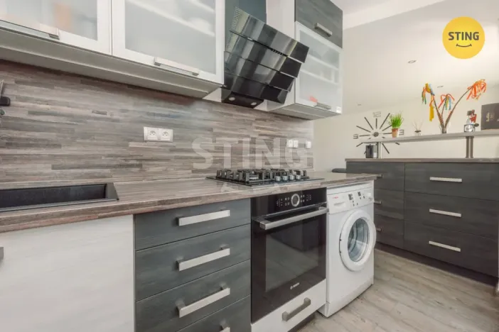 Prodej bytu 3+1, Pardubice, Na Drážce, 67 m2