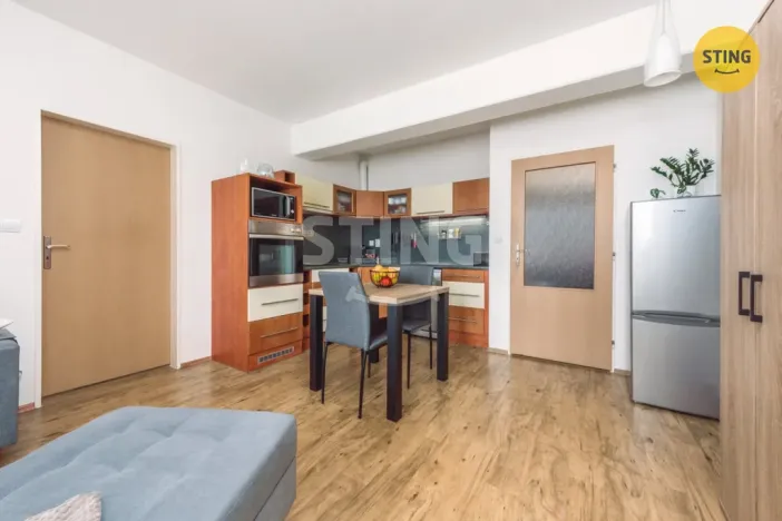 Prodej bytu 2+kk, Pardubice, Dubová, 44 m2