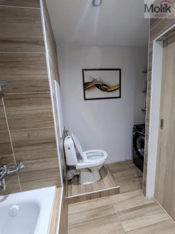 Prodej bytu 3+1, Krupka - Maršov, Dukelských hrdinů, 68 m2