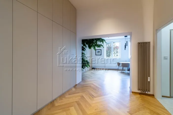 Pronájem bytu 2+kk, Praha - Bubeneč, Lotyšská, 63 m2
