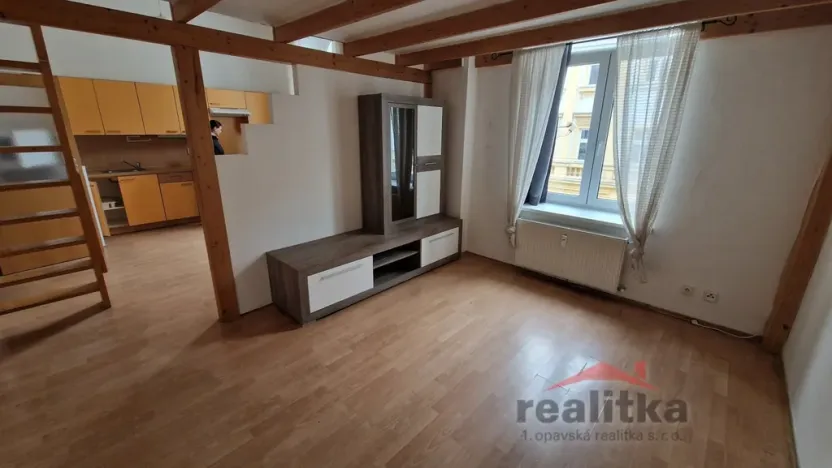 Pronájem bytu 1+kk, Opava - Předměstí, Olomoucká, 37 m2