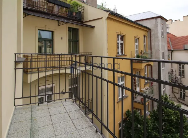 Pronájem bytu 2+1, Praha, Dušní, 80 m2