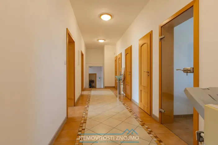 Prodej obchodního prostoru, Želetice, 3355 m2