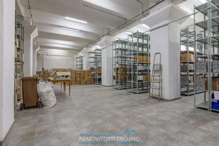 Prodej obchodního prostoru, Želetice, 3355 m2