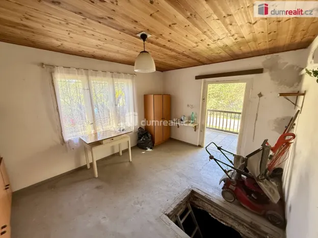 Prodej chaty, Veltrusy, V Cihelnách, 583 m2